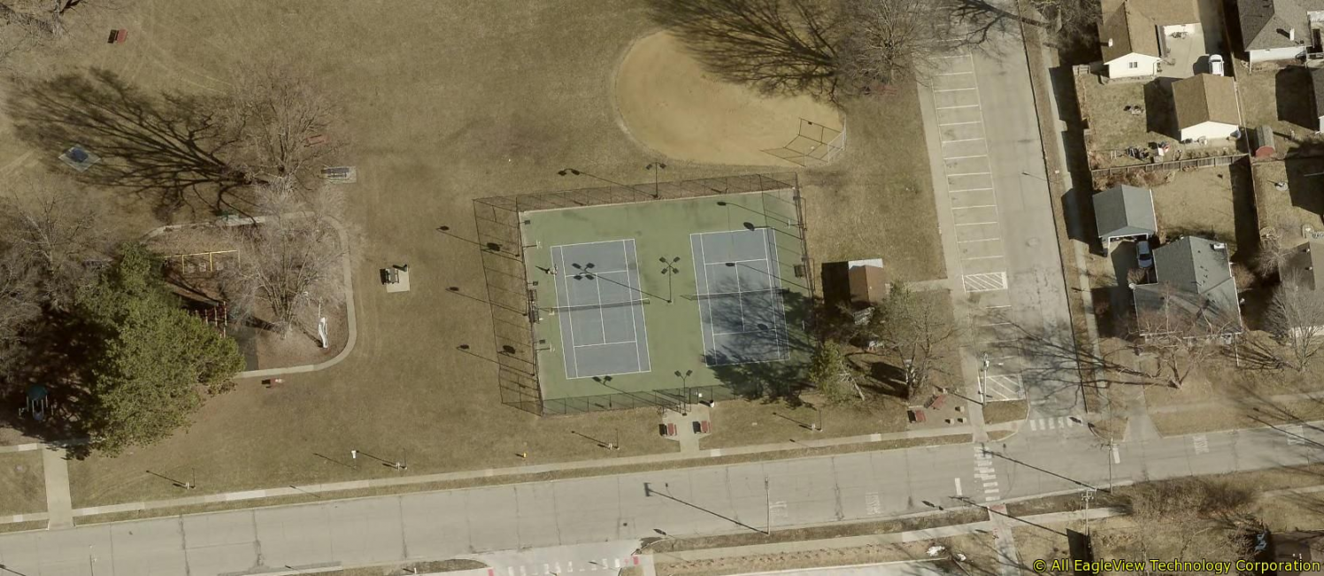 1528 Highway 86, Spirit Lake, IA, 51360, USA