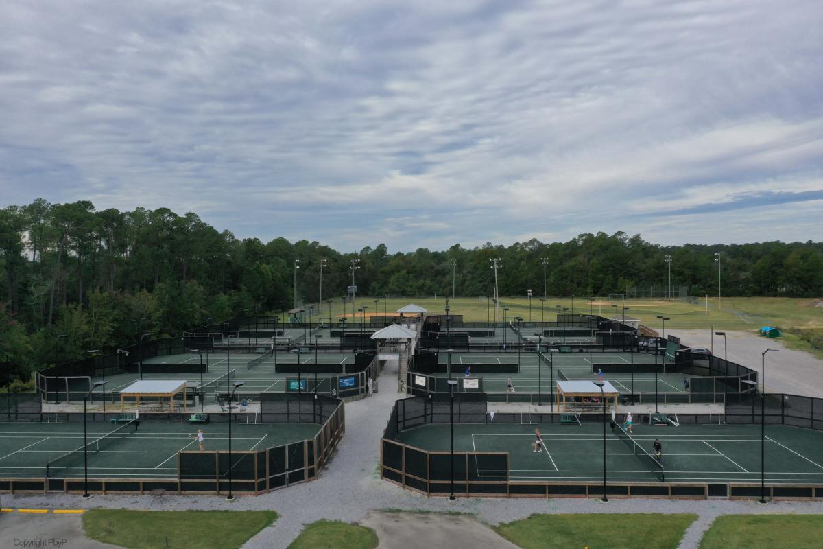 68198 Diamondhead Drive East, Diamondhead, MS, USA