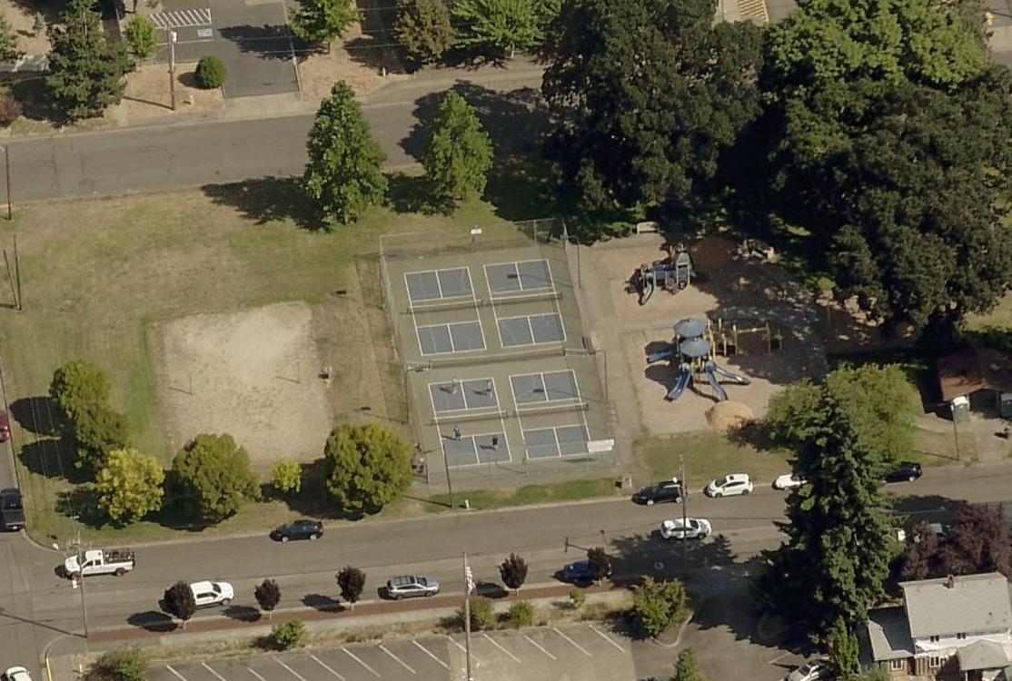 Hackleman Pickleball Courts