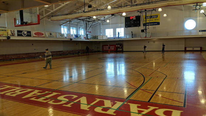 Hyannis Youth And Community Center