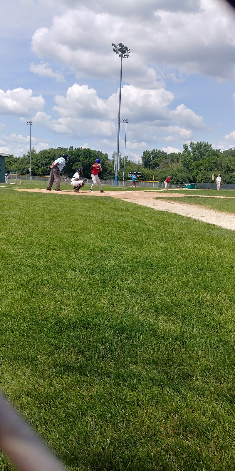Village Green Park, 130 S Lambert Rd, Glen Ellyn, IL 60137, USA