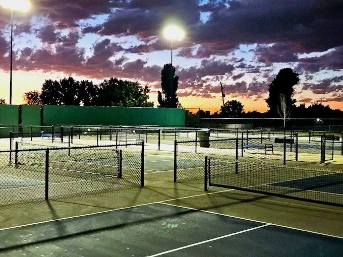 Clinton - Meadows Park