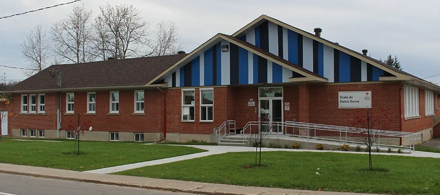 Aux Quatre Vents School