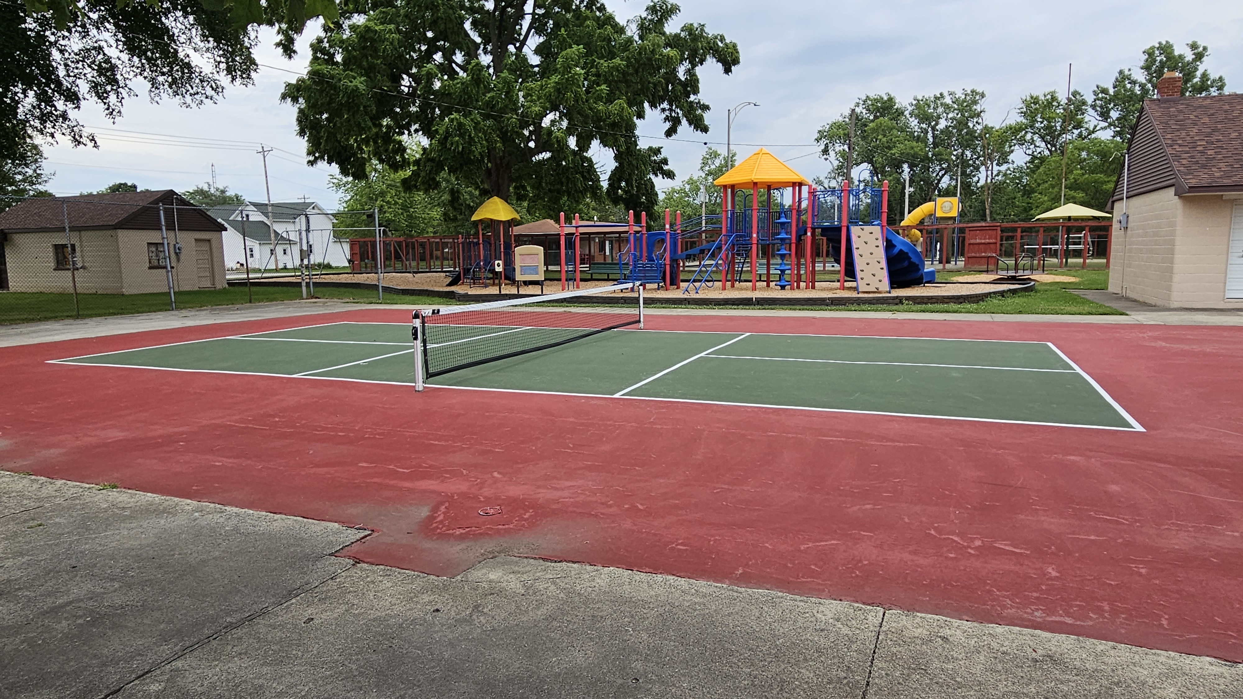Woodville pool park