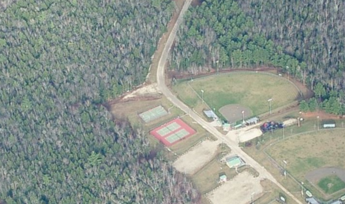 699 Norway Rd, Harrison, ME, 04040, USA