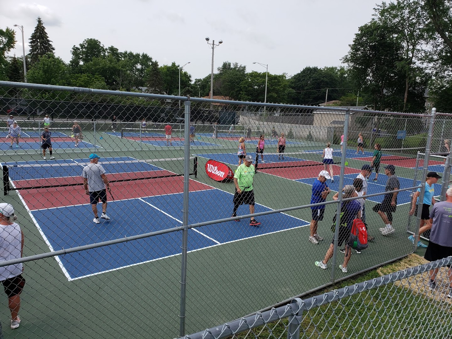 Central Park, Wheaton Park District, Outdoors